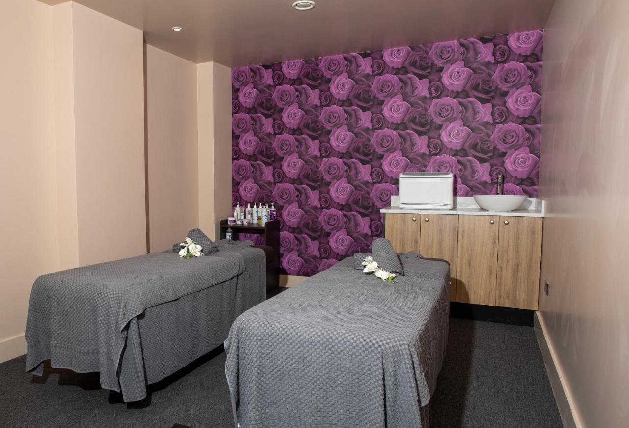 Springfield Hotel & Health Club Halkyn Екстериор снимка