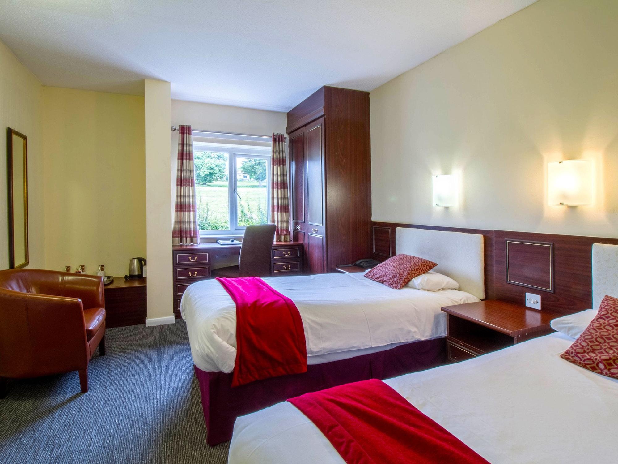 Springfield Hotel & Health Club Halkyn Екстериор снимка
