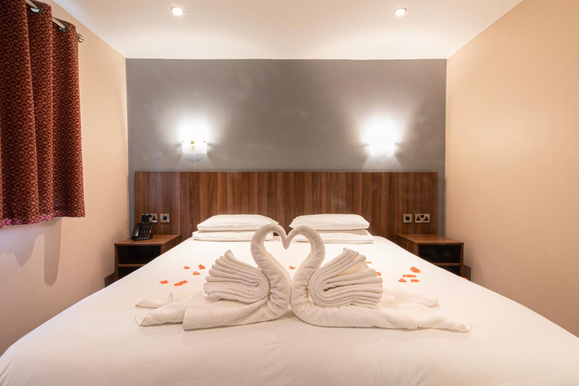 Springfield Hotel & Health Club Halkyn Екстериор снимка