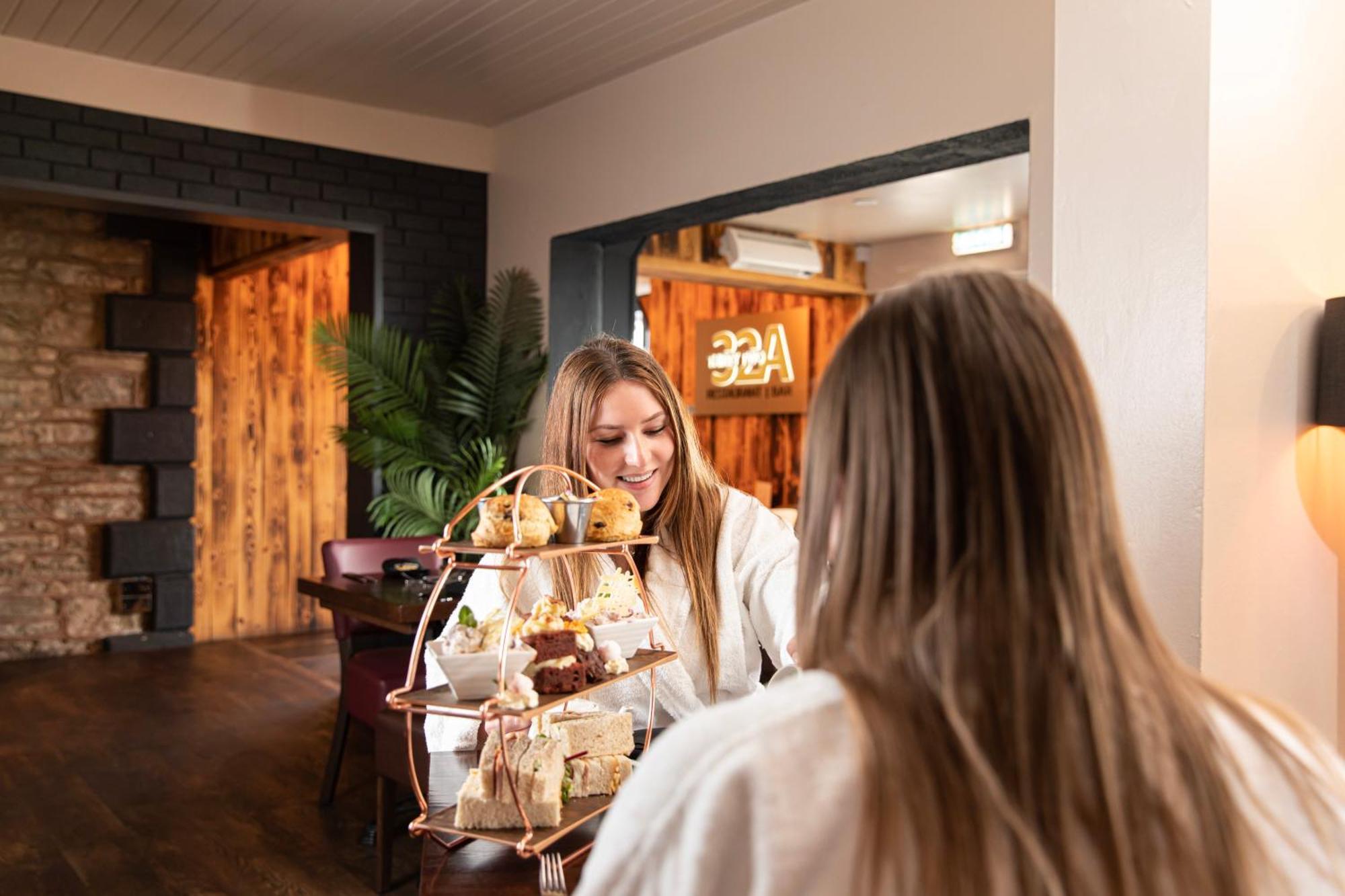 Springfield Hotel & Health Club Halkyn Екстериор снимка